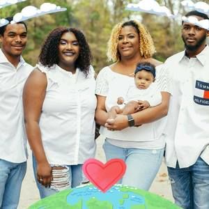 Meet your Posher, Lashaunda